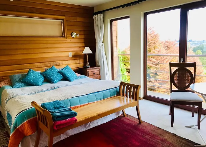 Suite Abierta Todo El Ano Con Vistas Al Campo, Lago Y Ciudad